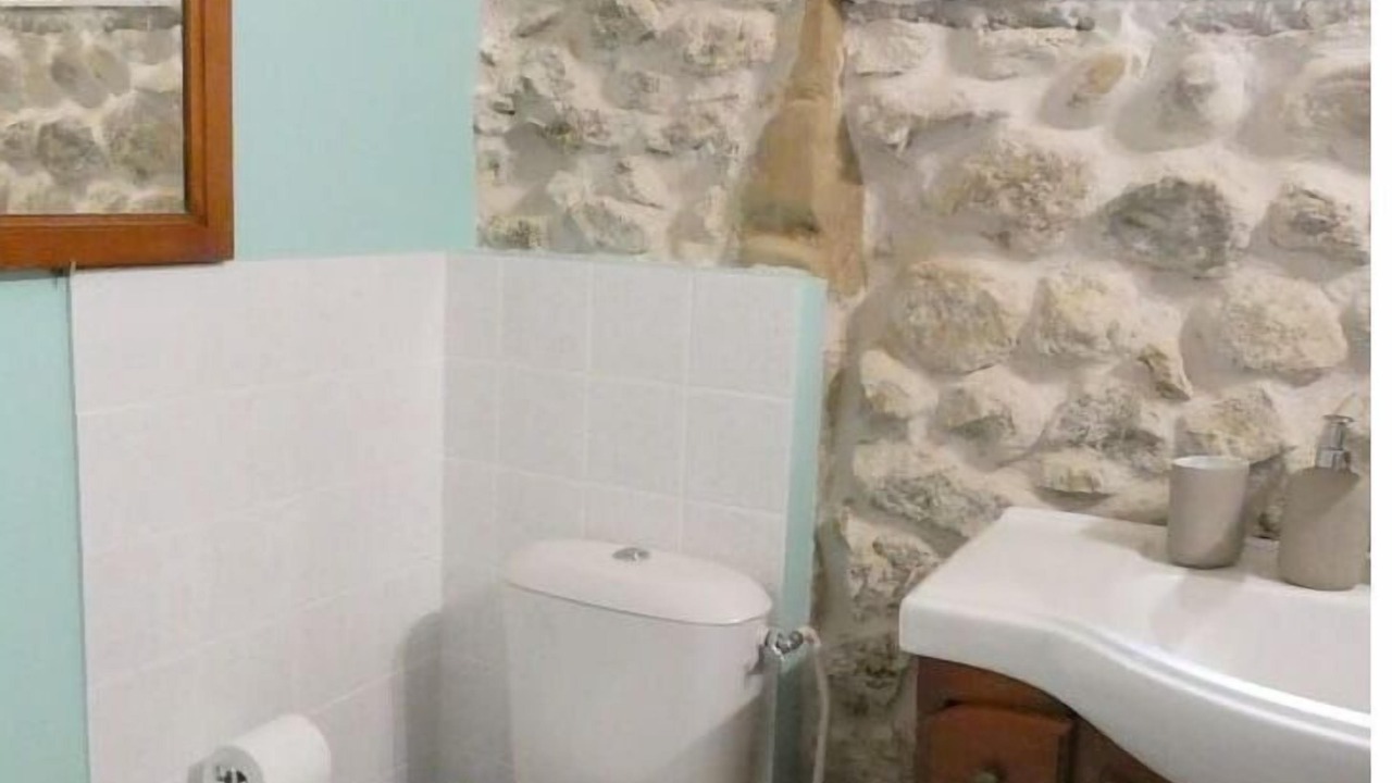 Photo of Bathroom in Tournon-sur-Rhone