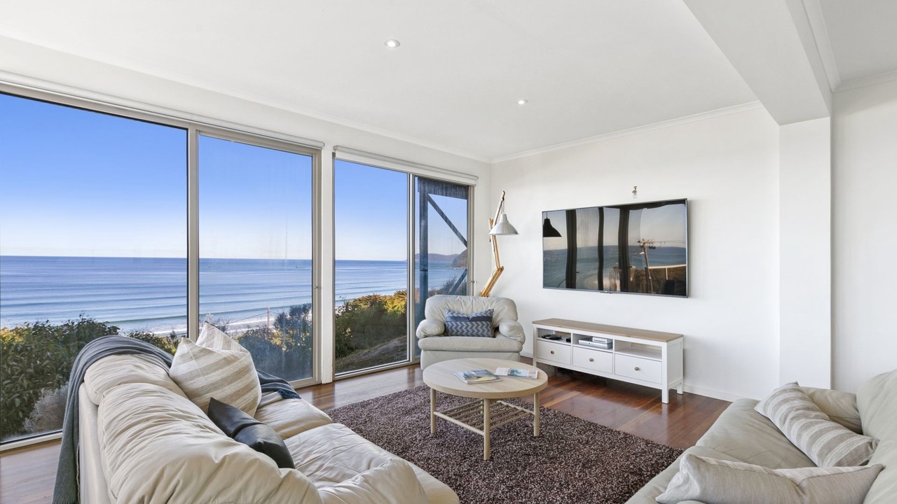 Photo of Livingroom in Eastern View