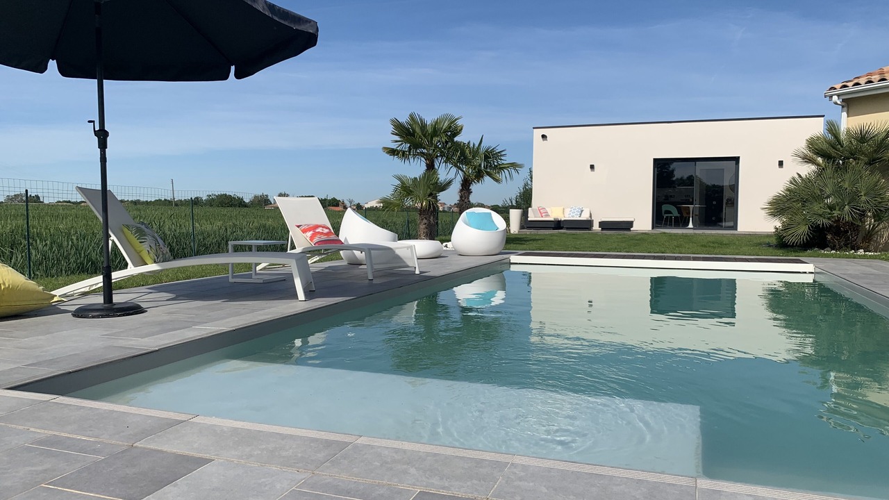 Photo of Outdoor in Merville