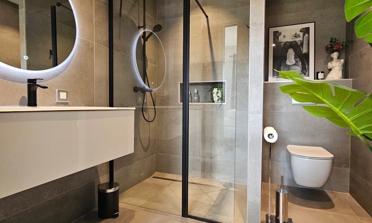 Photo of Bathroom in Merville