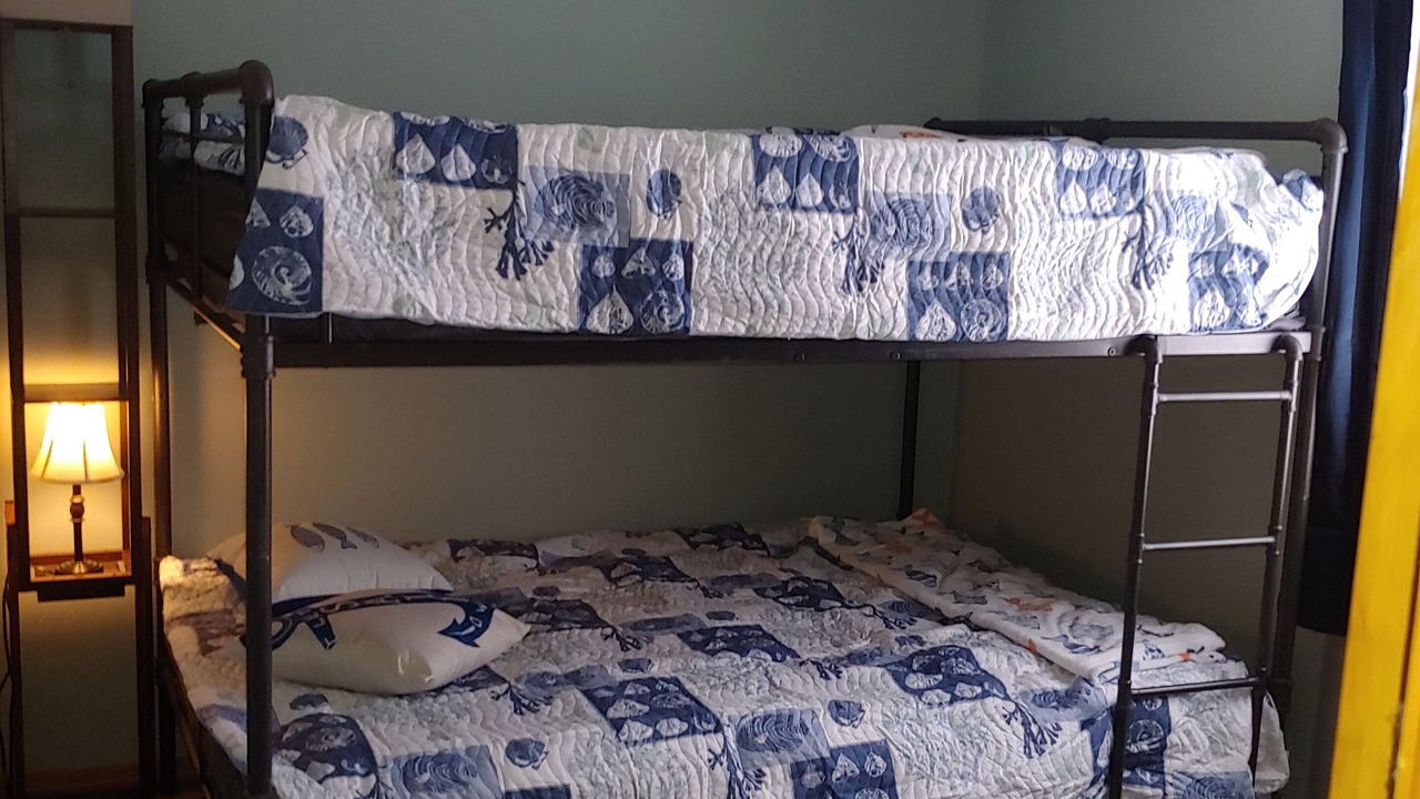 Photo of Bedroom in Sylvan Beach