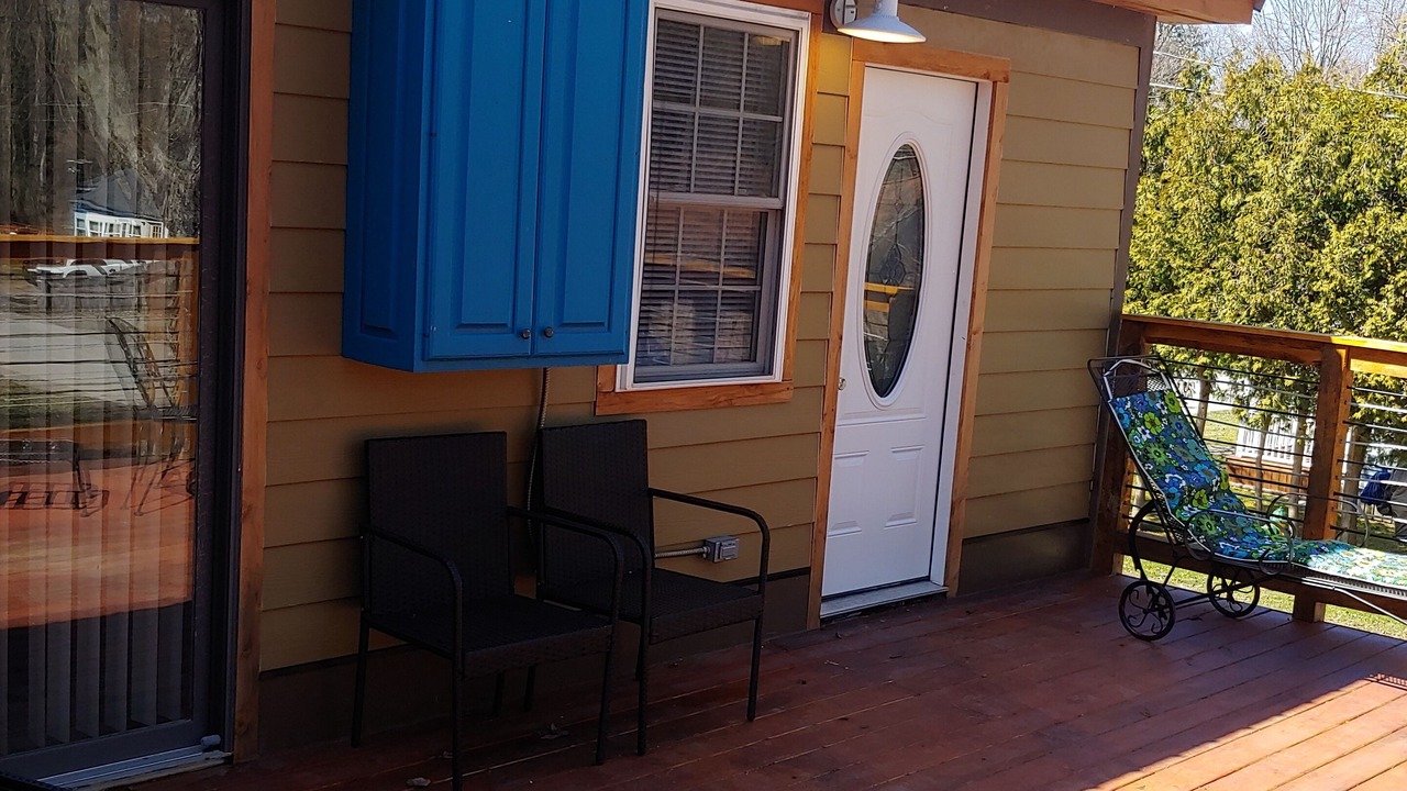 Photo of Patio Balcony in Sylvan Beach