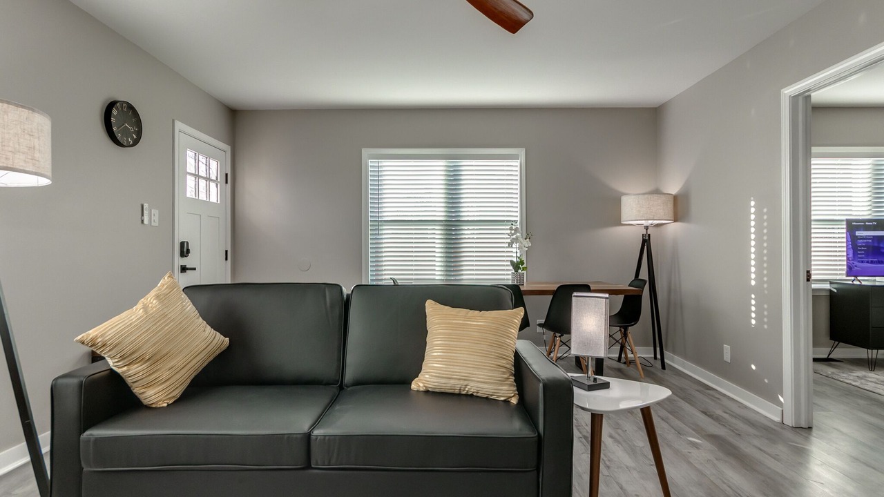Photo of Livingroom in Bartlesville