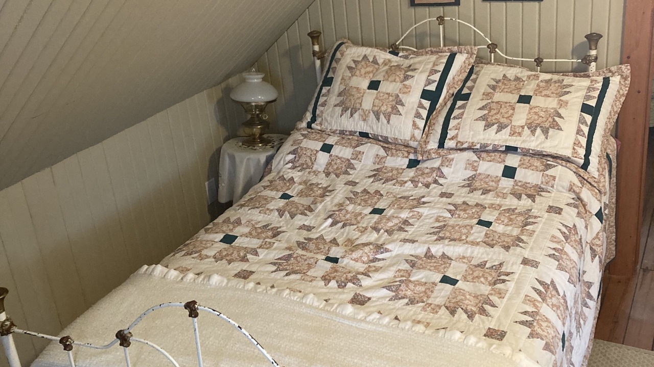 Photo of Bedroom in Cheneville