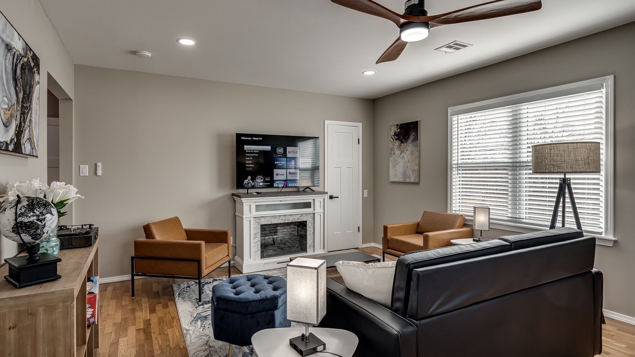 Photo of Livingroom in Bartlesville