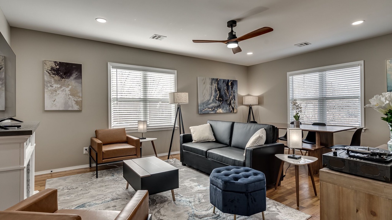 Photo of Livingroom in Bartlesville
