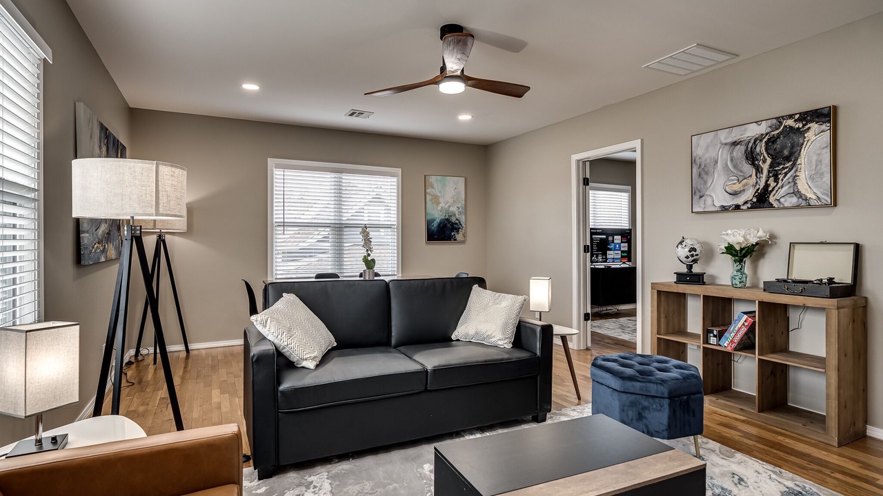 Photo of Livingroom in Bartlesville