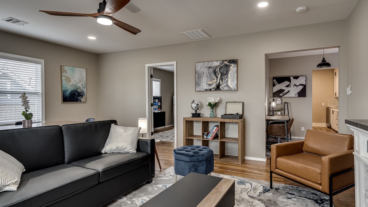 Photo of Livingroom in Bartlesville