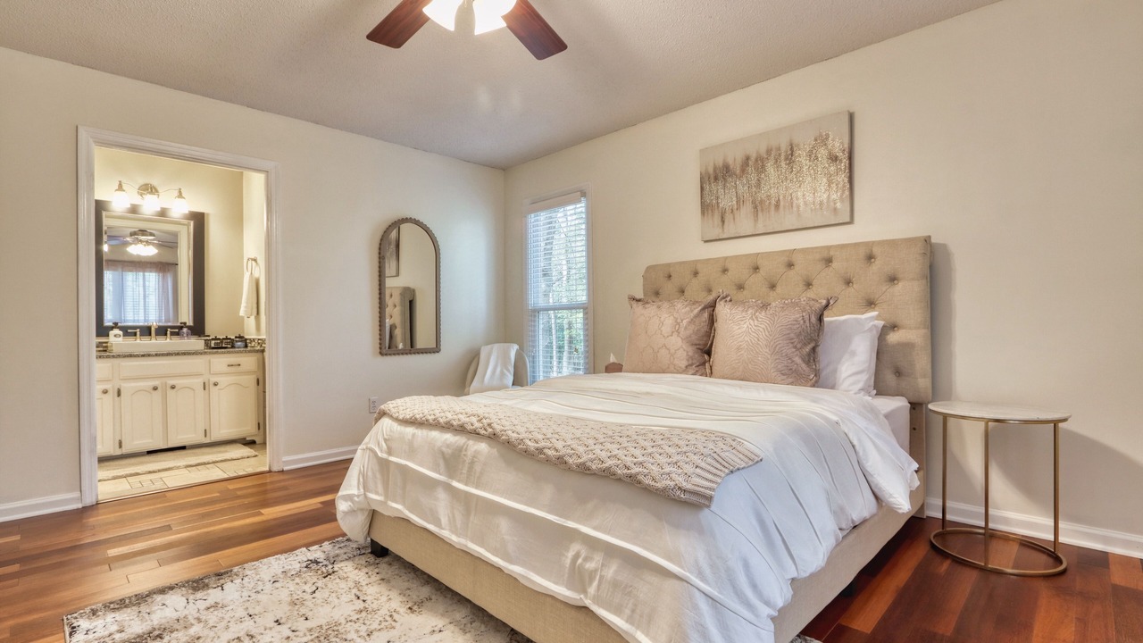 Photo of Bedroom in Lexington