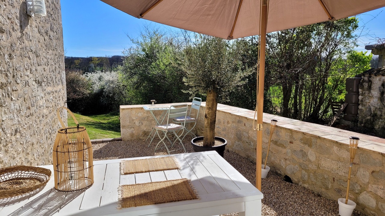 Photo of Outdoor in Salles
