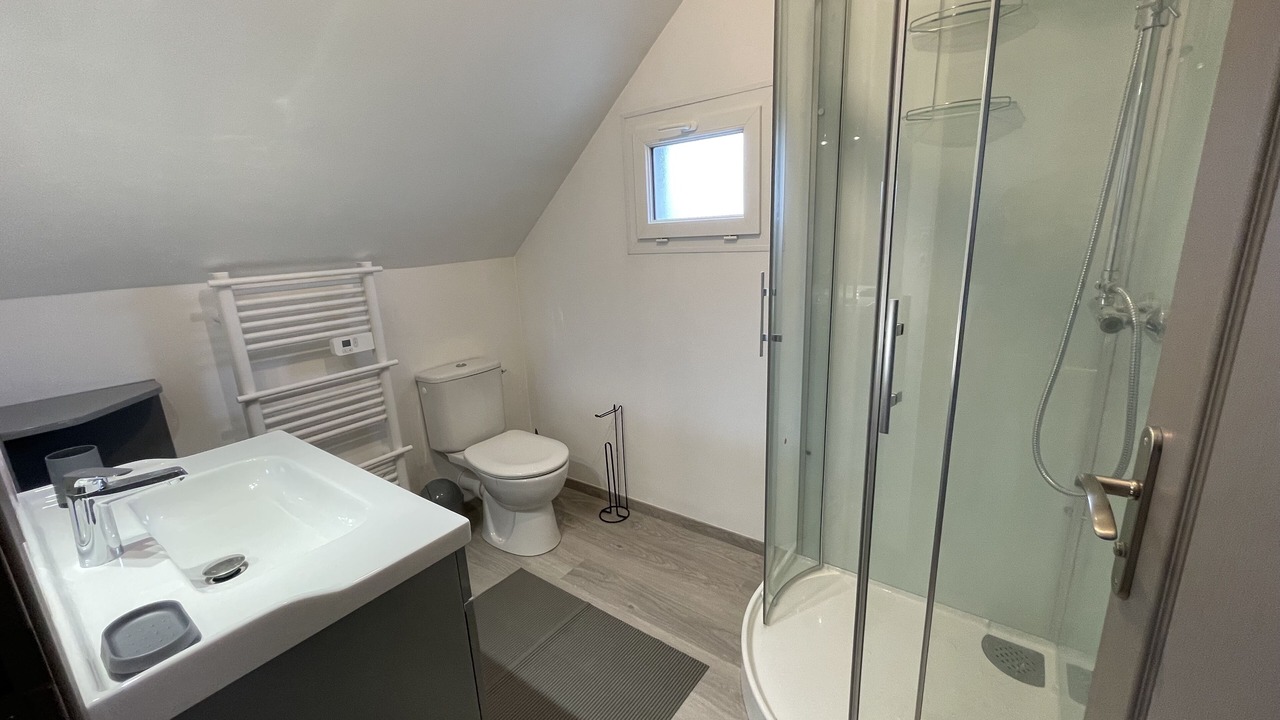 Photo of Bathroom in Saint-Lormel