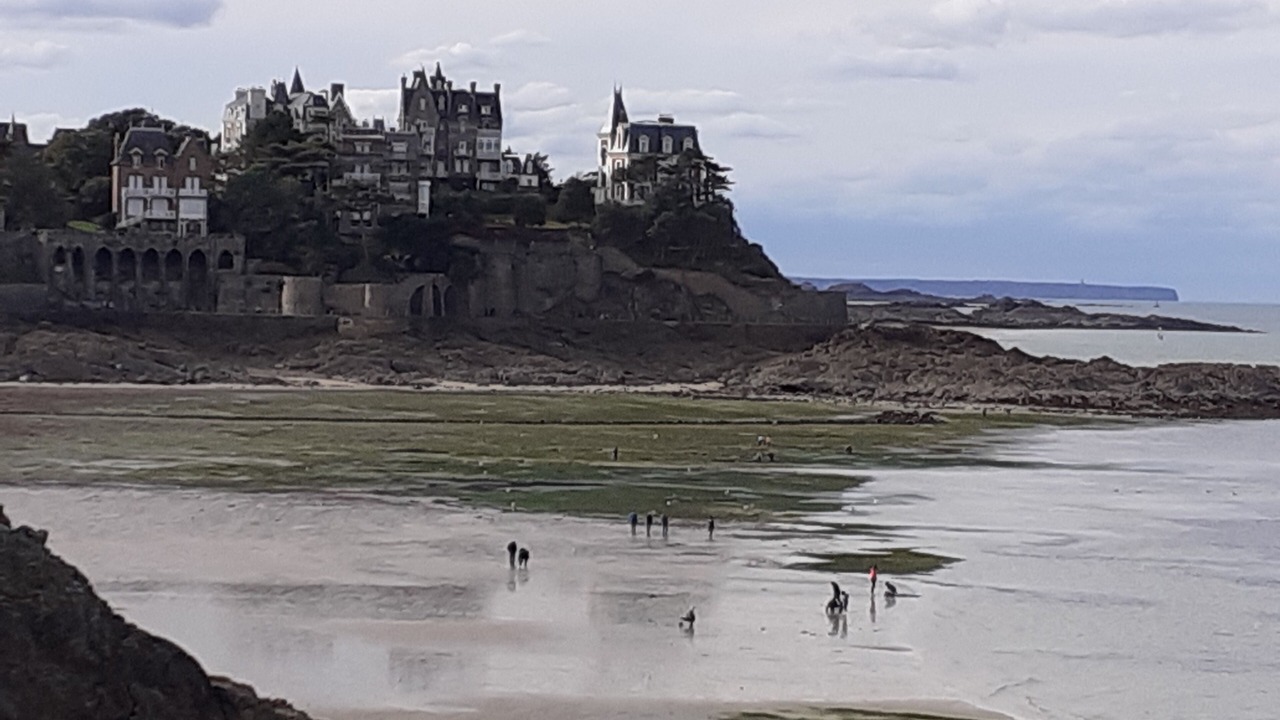 Photo of Others in Saint-Lormel