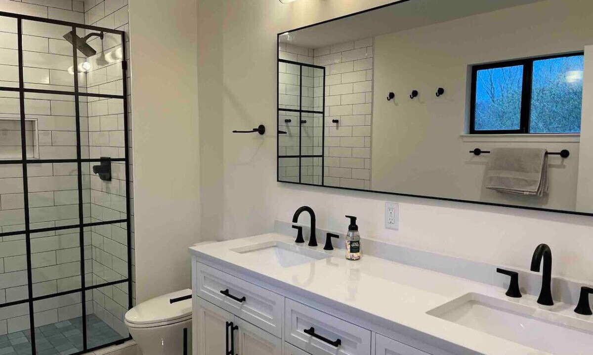 Photo of Bathroom in Point Reyes Station