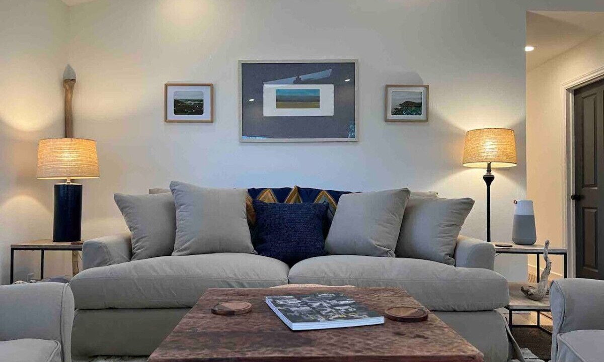 Photo of Livingroom in Point Reyes Station
