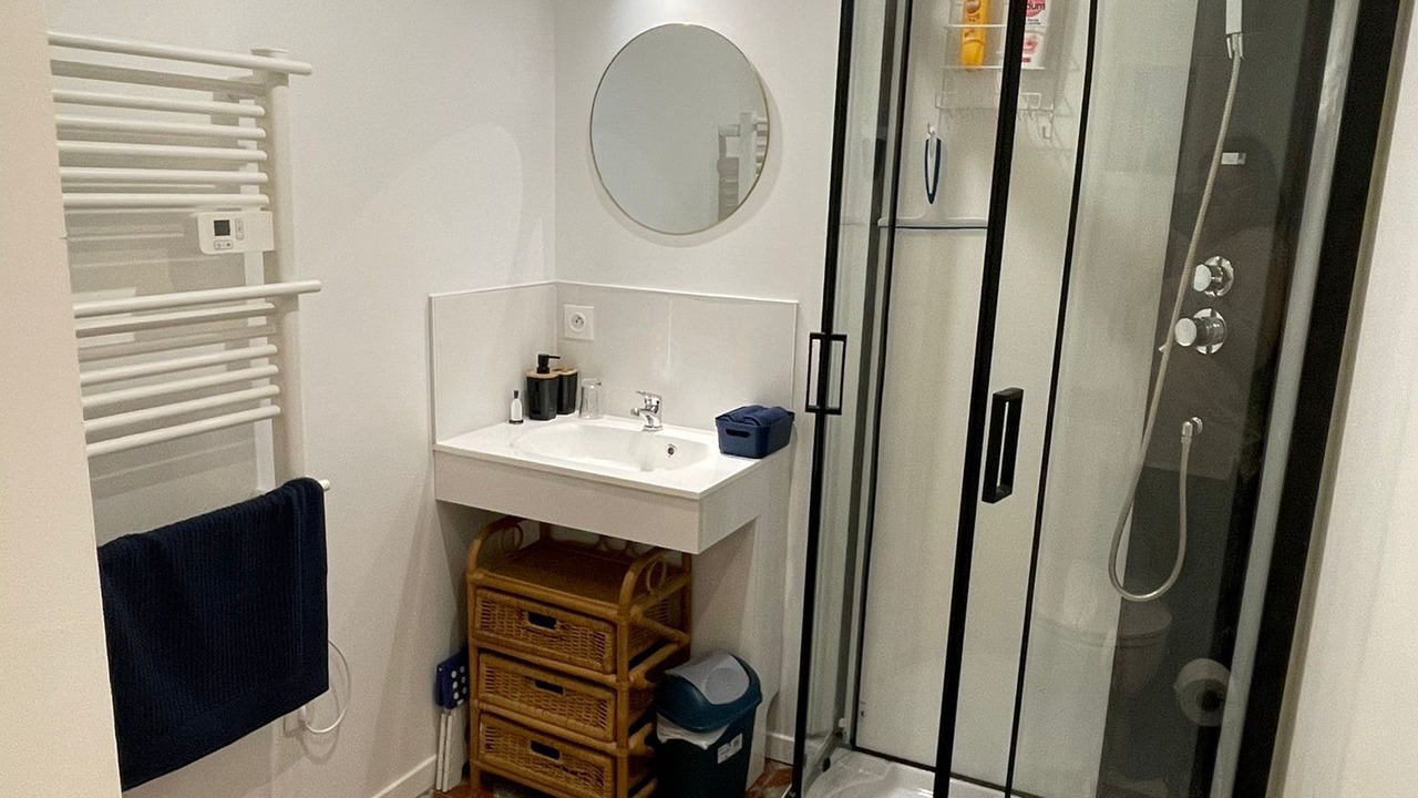 Photo of Bathroom in Saint-Jean-de-Vaux