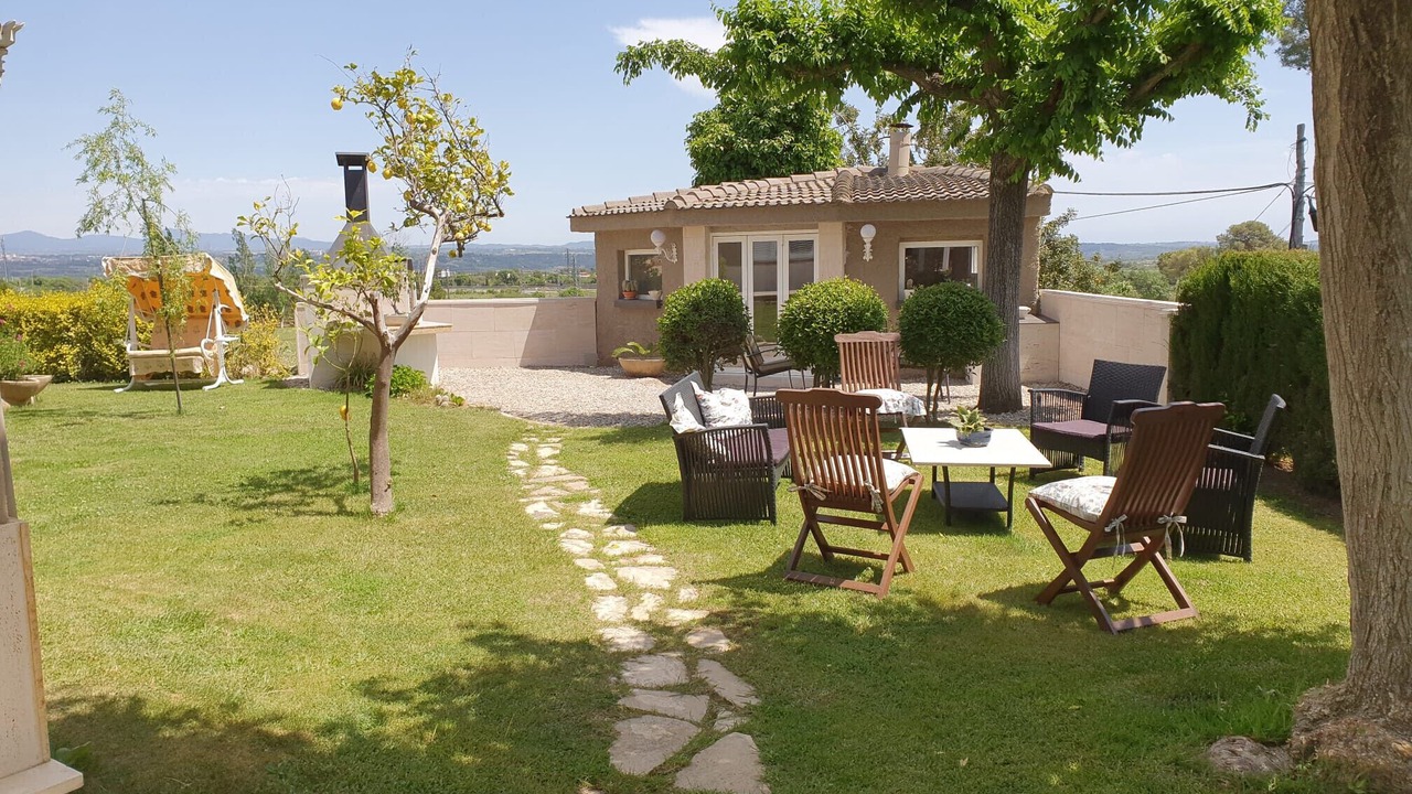 Photo of Patio Balcony in Alcover