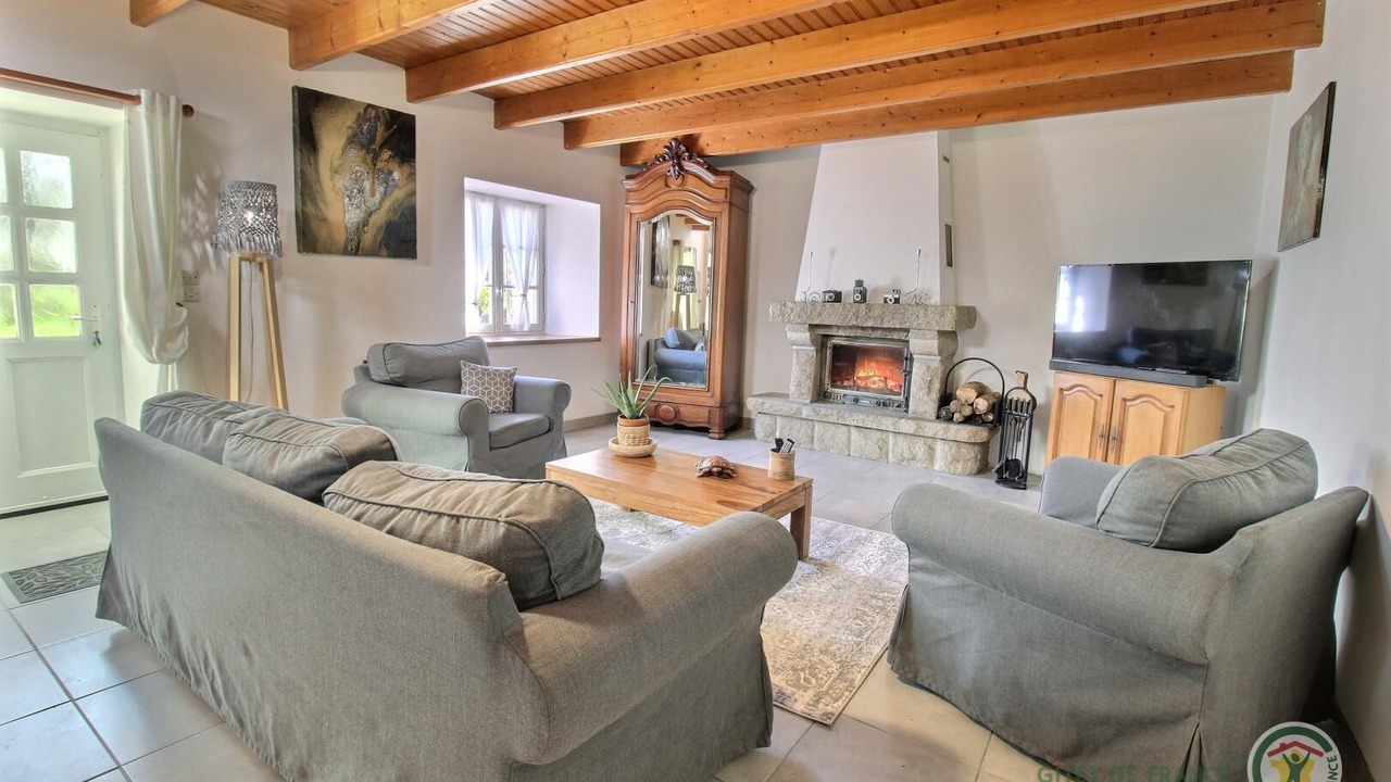 Photo of Livingroom in Guingamp-Paimpol Armor-Argoat Agglomeration