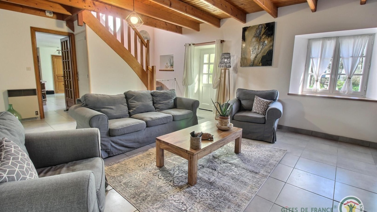 Photo of Livingroom in Guingamp-Paimpol Armor-Argoat Agglomeration