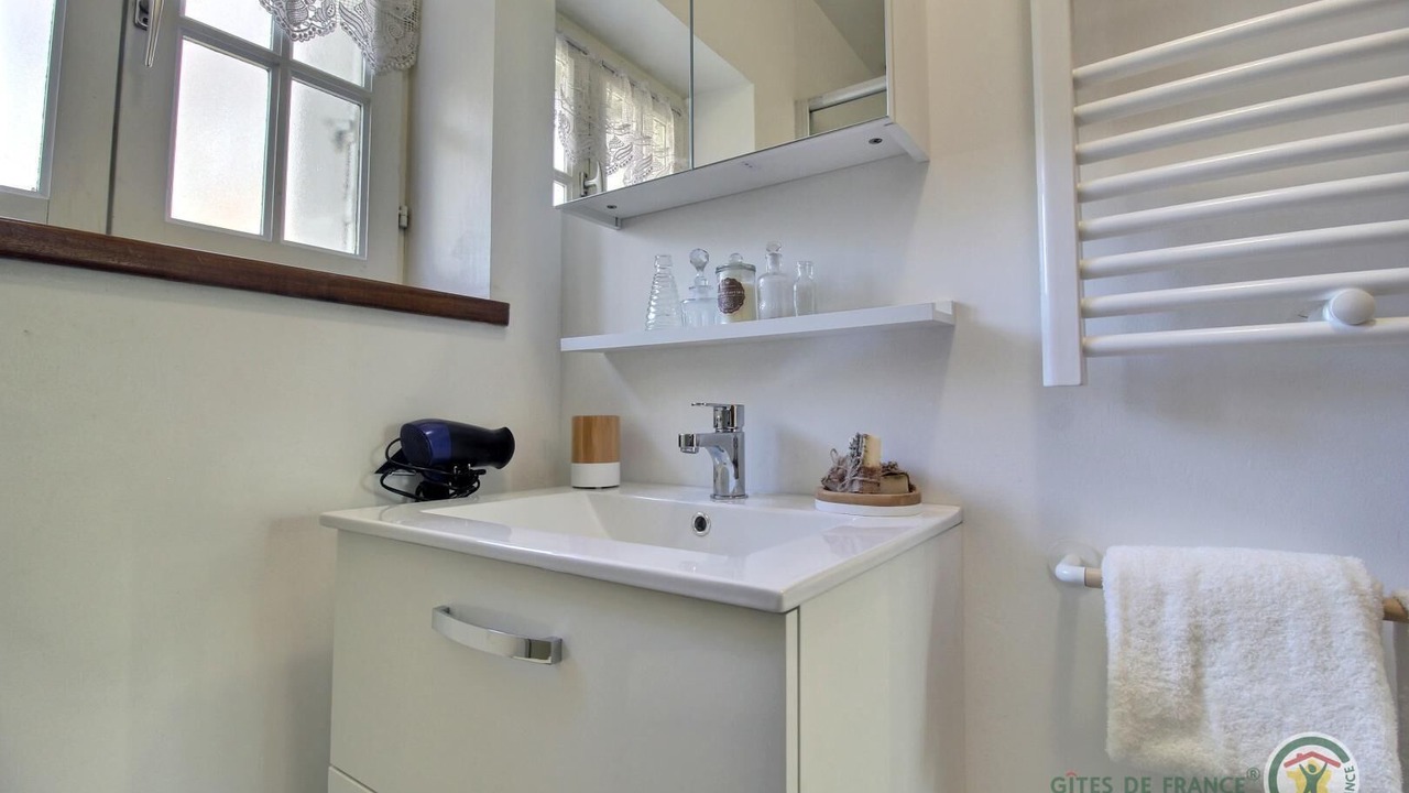 Photo of Bathroom in Guingamp-Paimpol Armor-Argoat Agglomeration