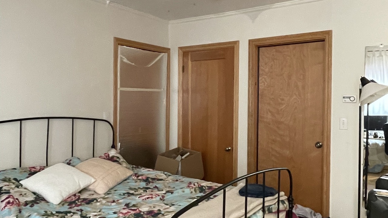 Photo of Bedroom in Mount Davidson Manor