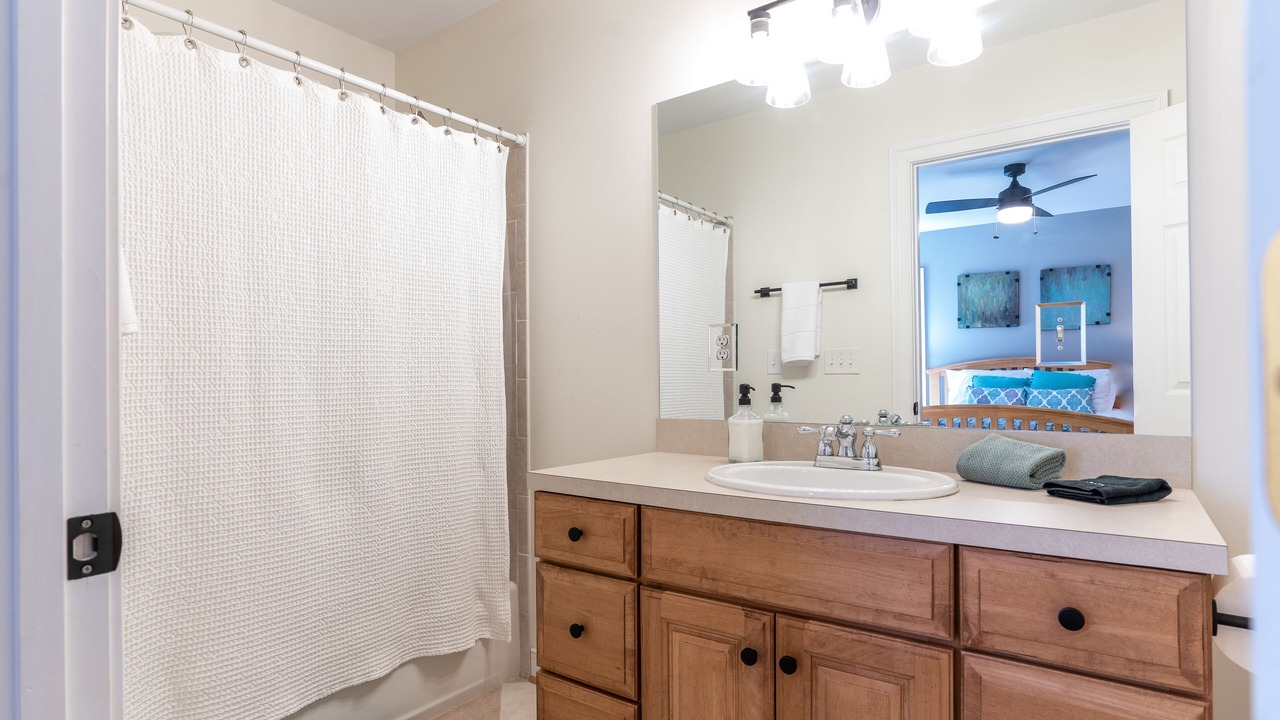 Photo of Bathroom in Chestnut Springs