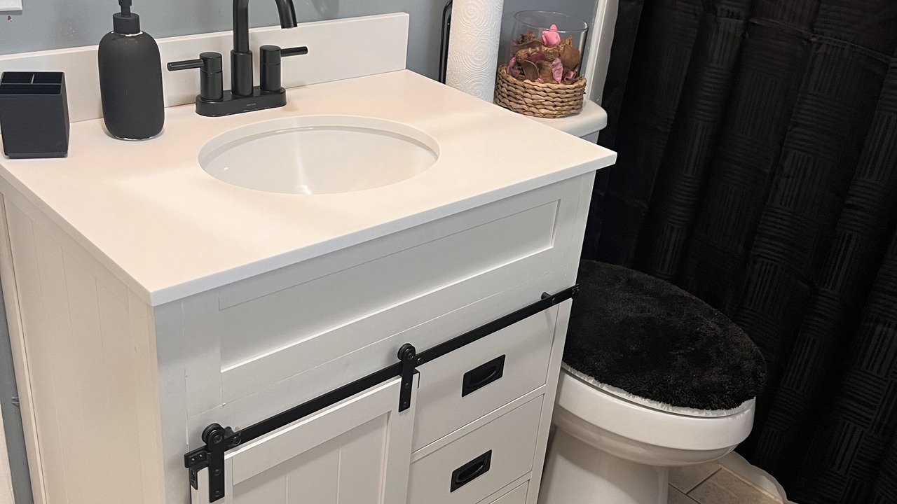 Photo of Bathroom in Kingsland