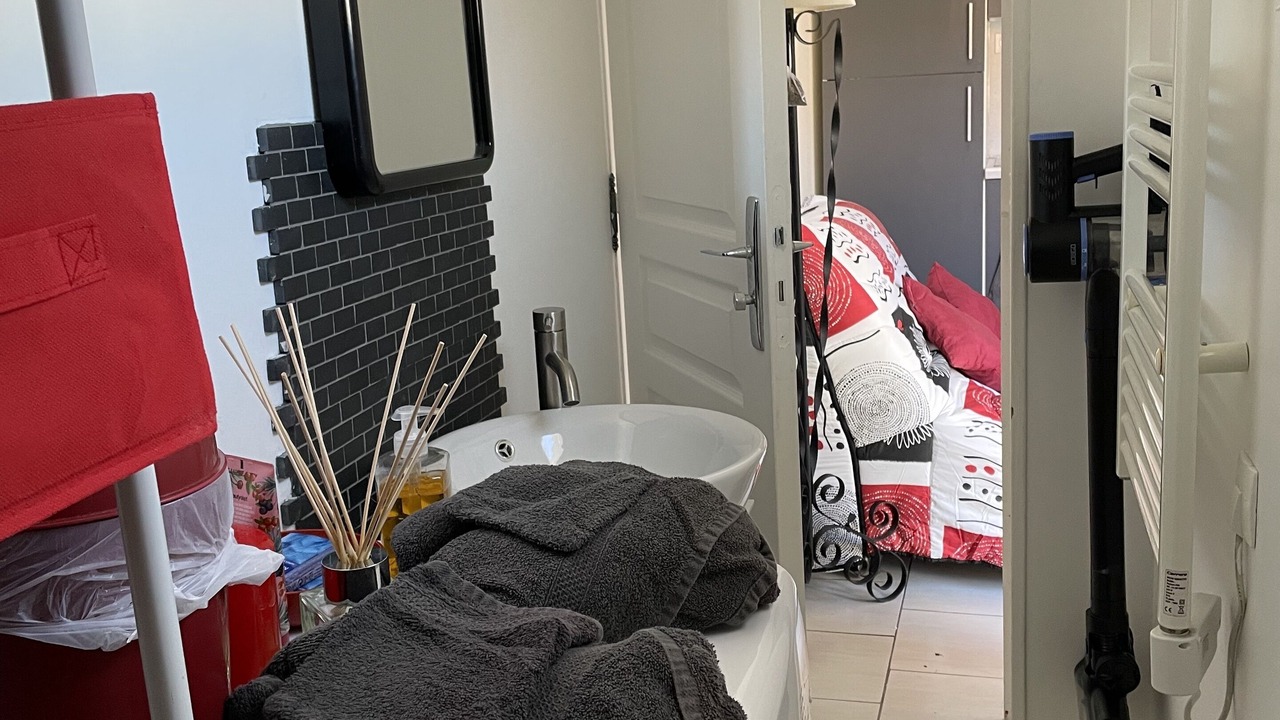 Photo of Bathroom in Ouistreham