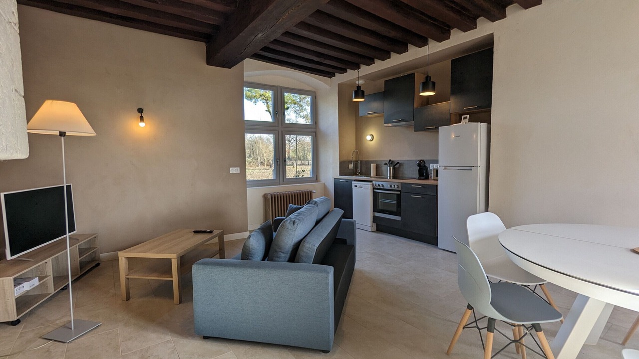 Photo of Livingroom in Douadic