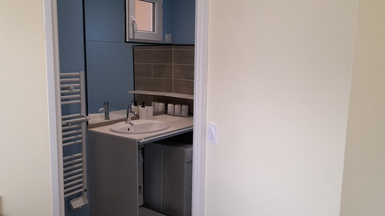 Photo of Bathroom in Saint-Hippolyte-du-Fort