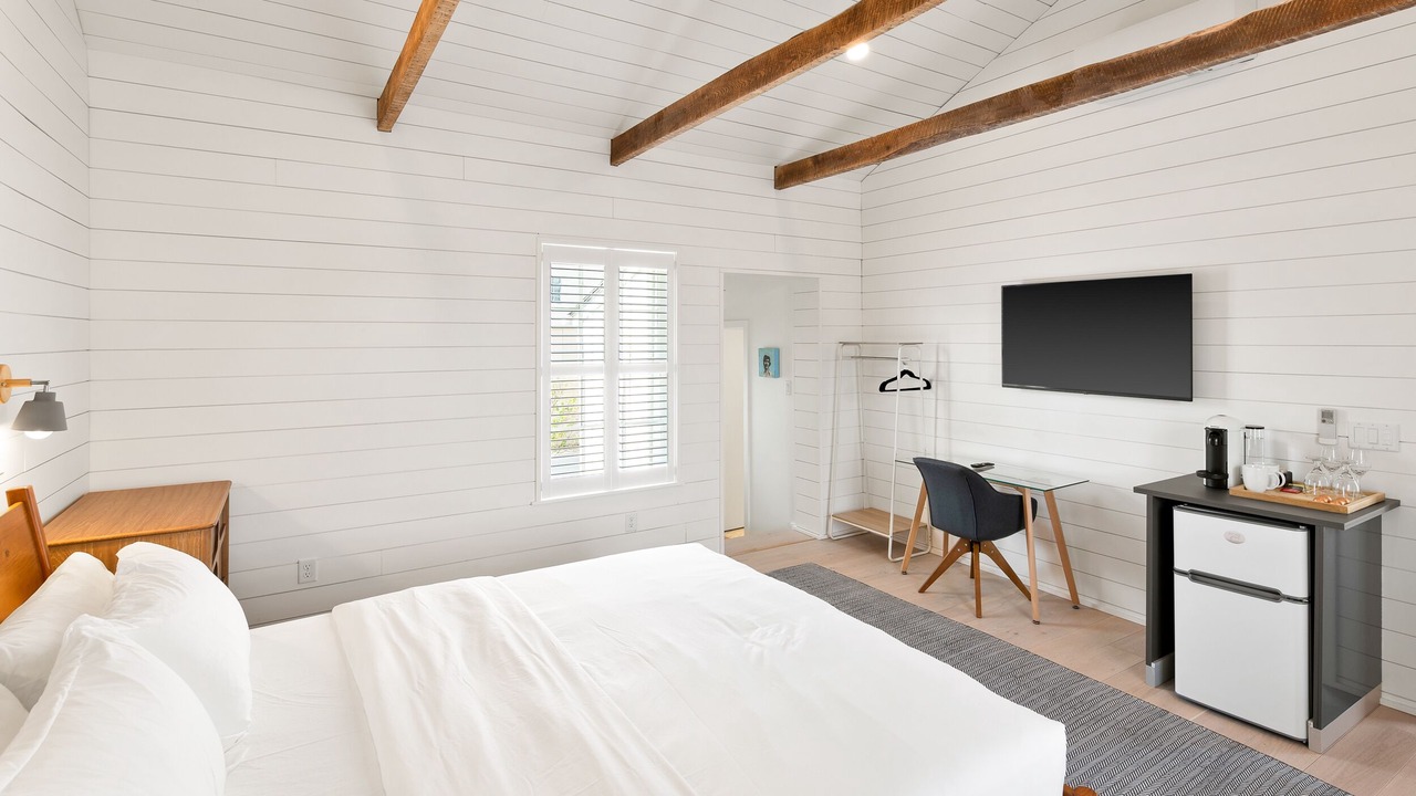 Photo of Bedroom in North Downtown