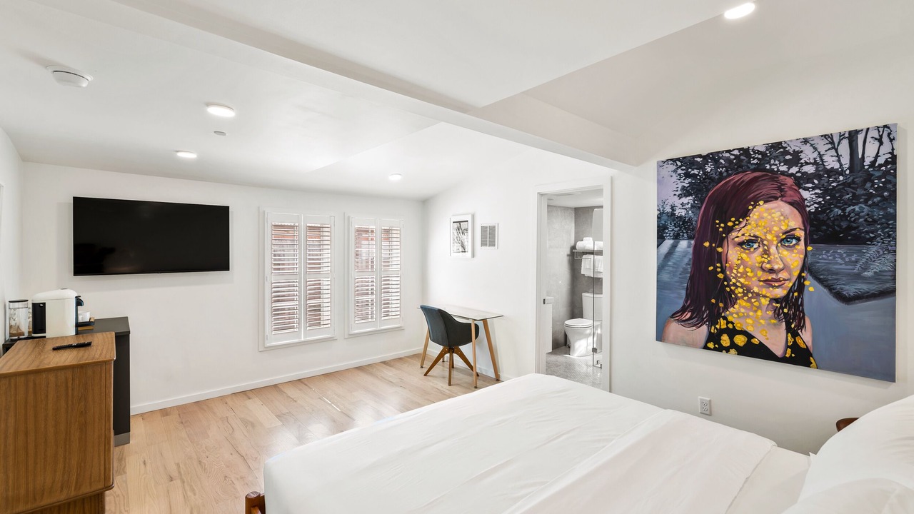 Photo of Bedroom in North Downtown