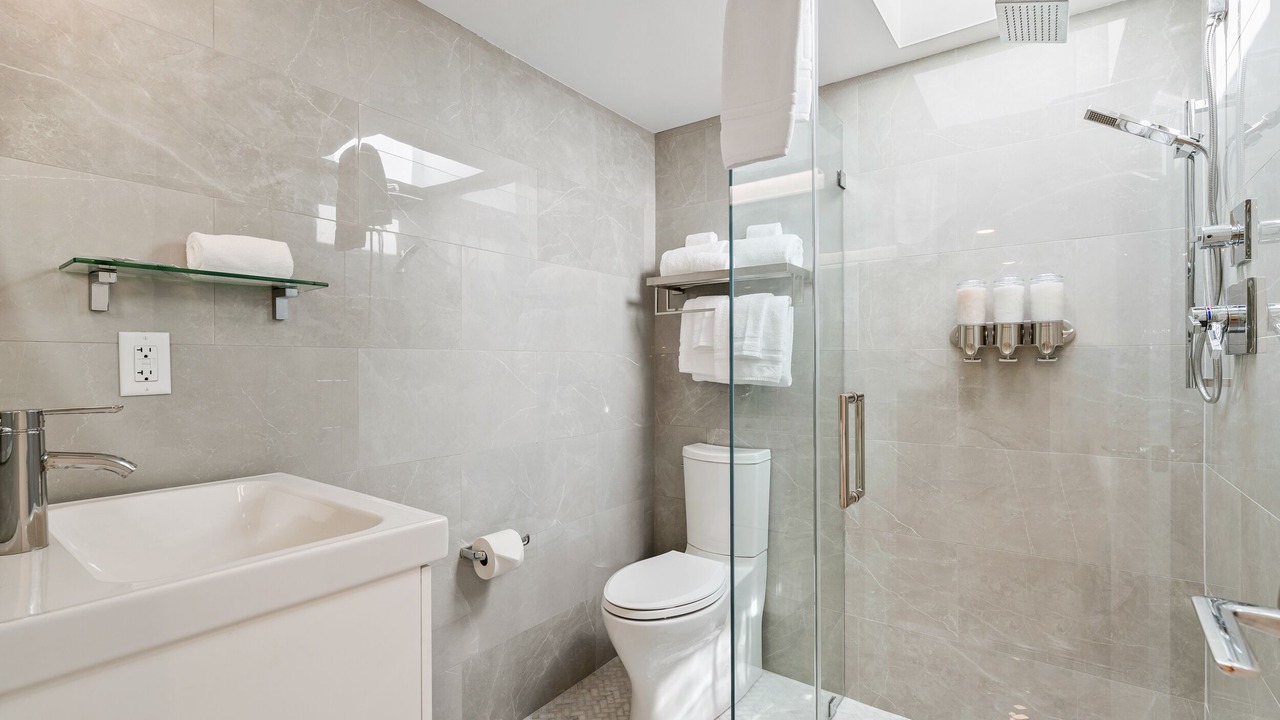 Photo of Bathroom in North Downtown