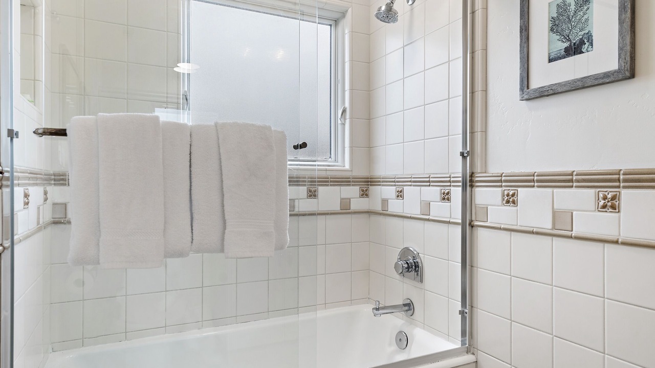 Photo of Bathroom in Laguna Beach