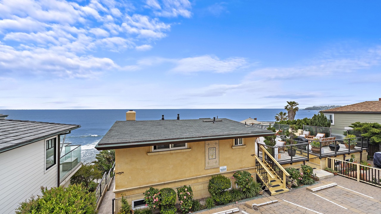 Photo of Patio Balcony in Laguna Beach