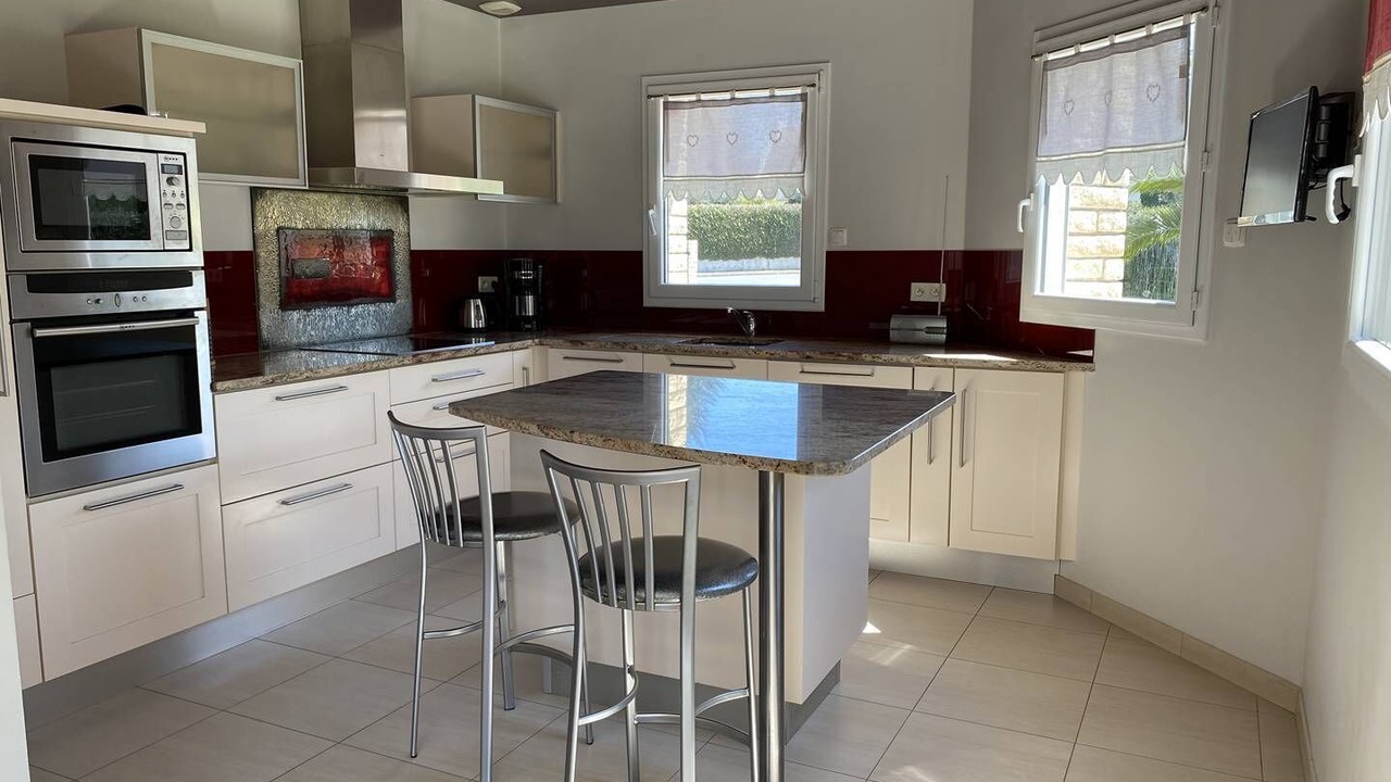 Photo of Kitchen in Saint-Cast-le-Guildo