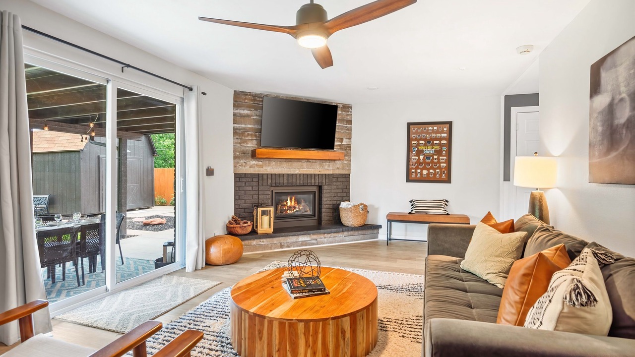 Photo of Livingroom in Littleton