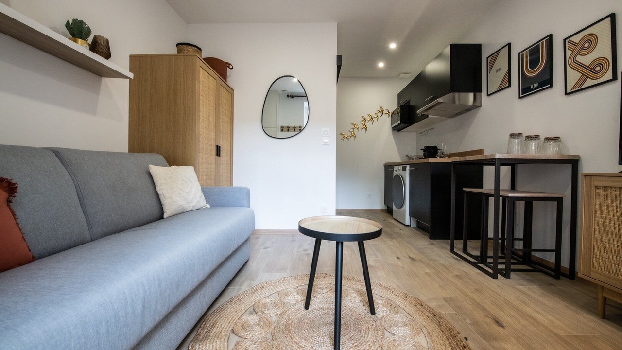 Photo of Livingroom in Yves Farge - Le Fleuve