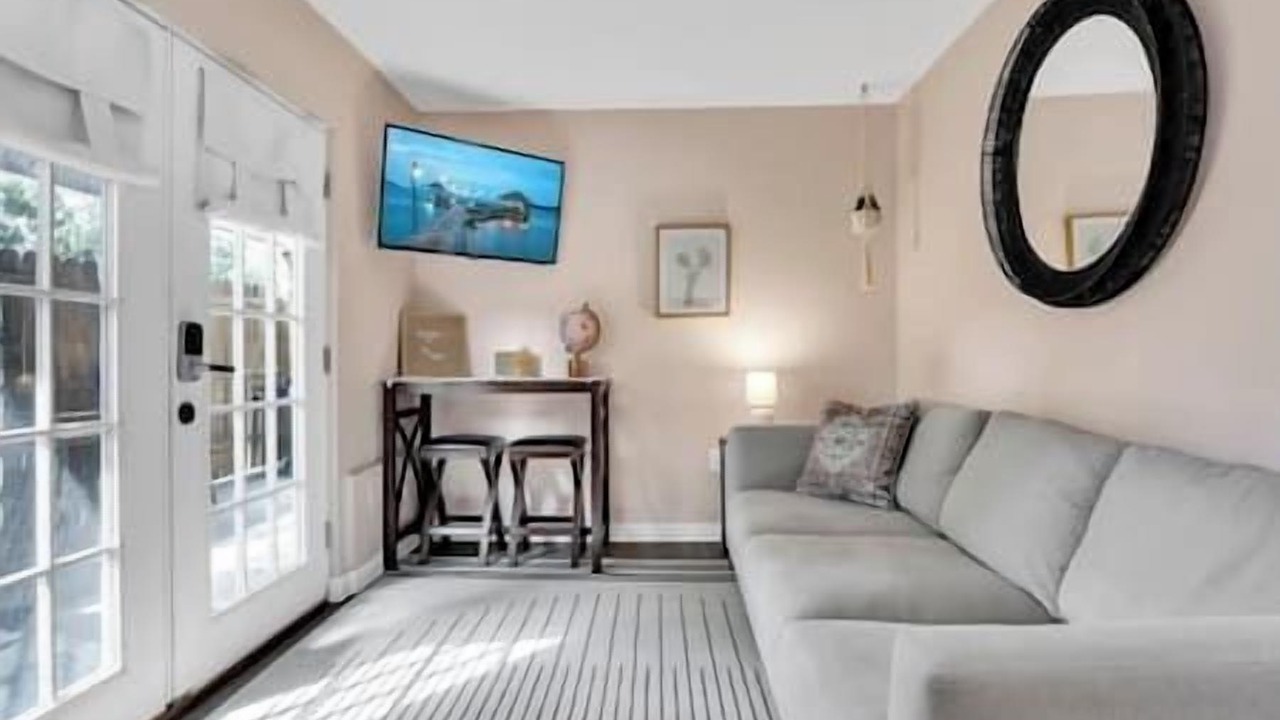 Photo of Livingroom in Ray