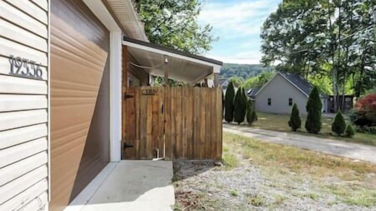 Photo of Outdoor in Ray