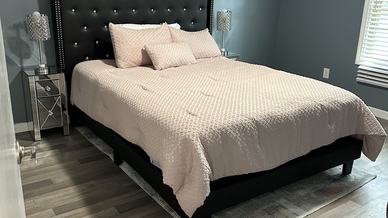 Photo of Bedroom in Casselberry