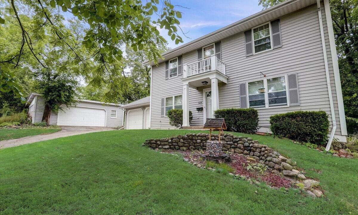 Photo of Outdoor in Burlington
