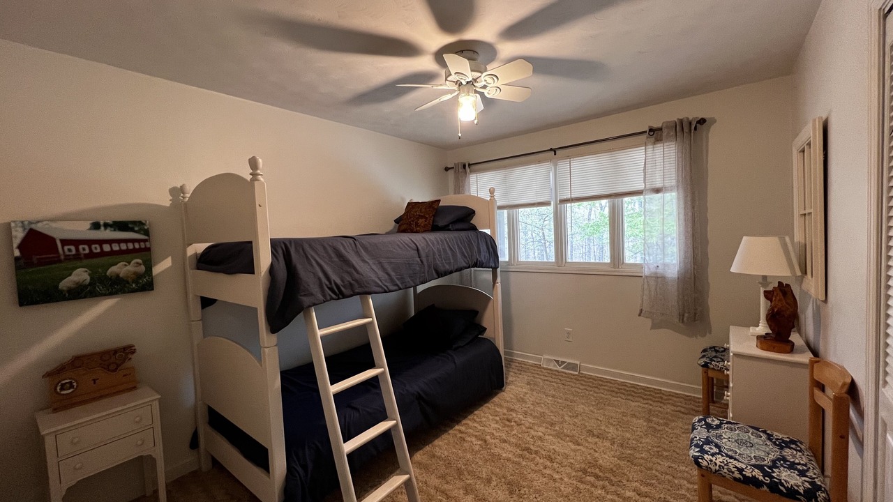Photo of Bedroom in Salem