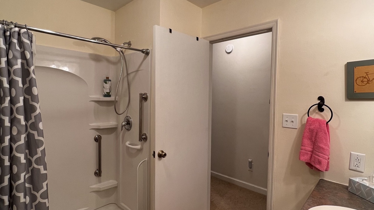Photo of Bathroom in Salem