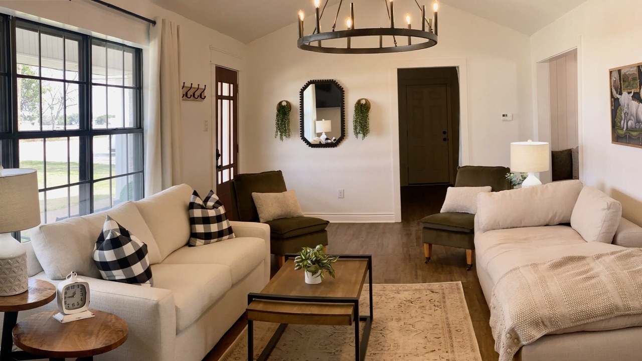 Photo of Livingroom in Crawford