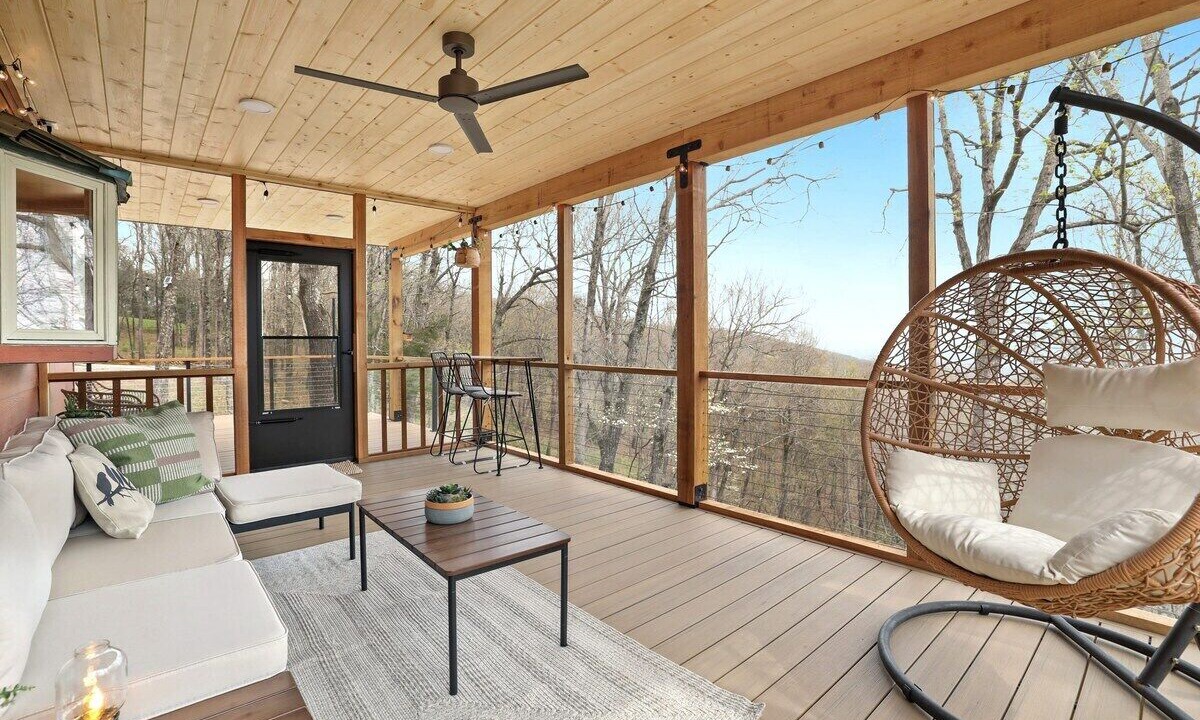 Photo of Livingroom in West Fork