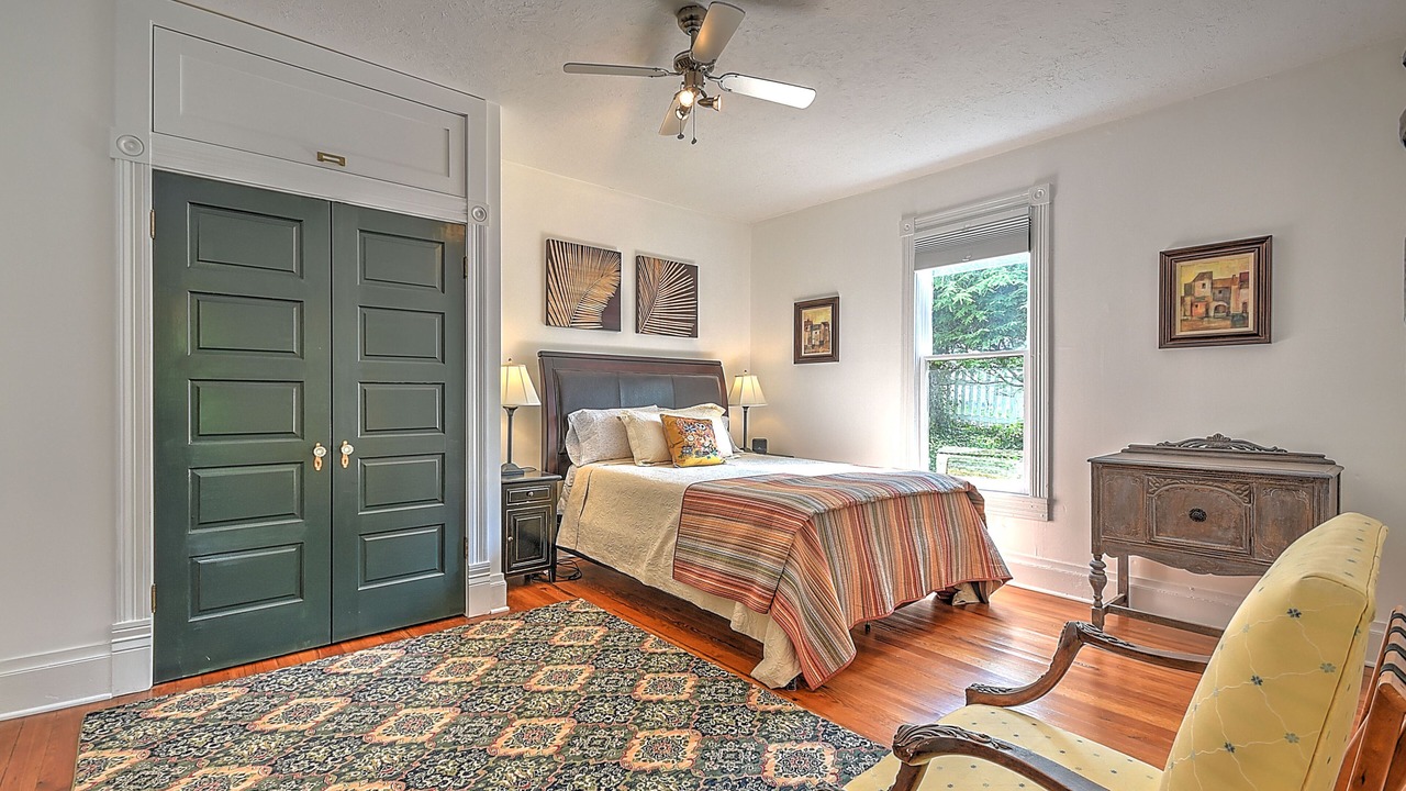 Photo of Bedroom in Abingdon