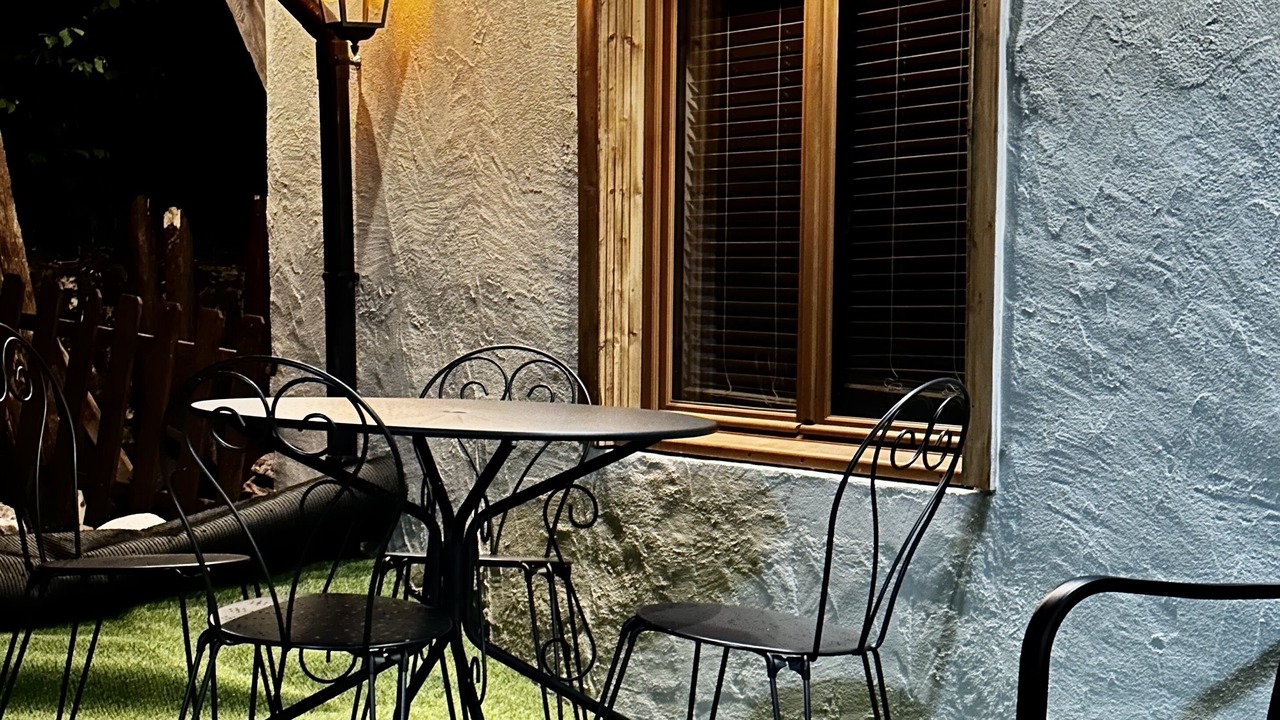 Photo of Outdoor in Monnet-la-Ville