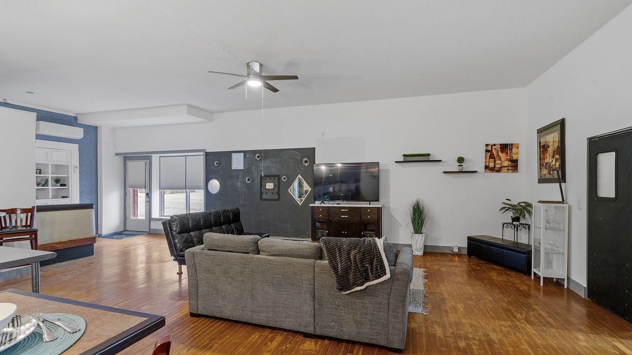 Photo of Livingroom in Mechanicville