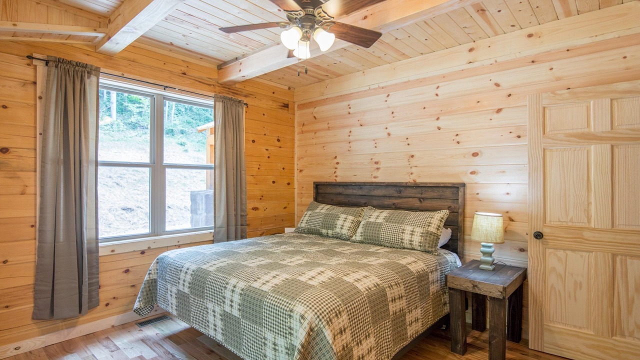 Photo of Bedroom in South Bloomingville