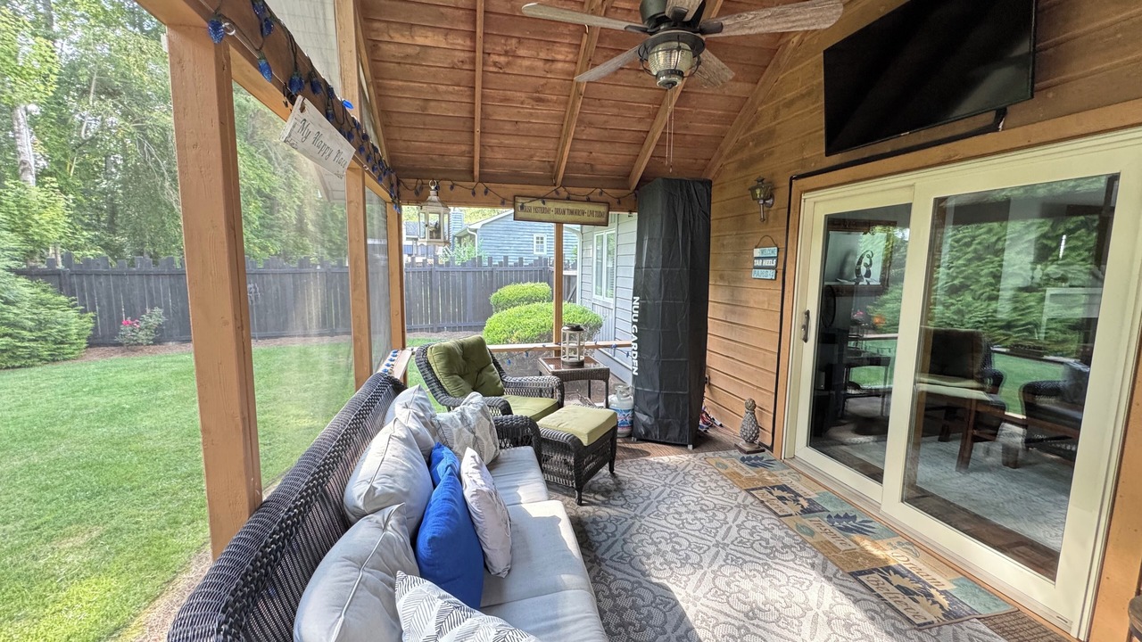 Photo of Patio Balcony in Balfour